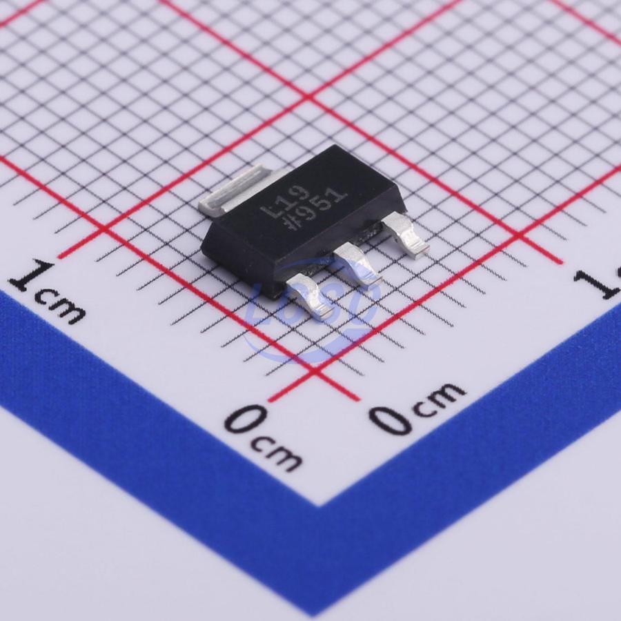 Analog Devices ADP3339AKCZ-1.8-R7