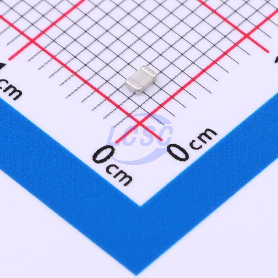 Yageo CC0805DRNPO9BN4R7