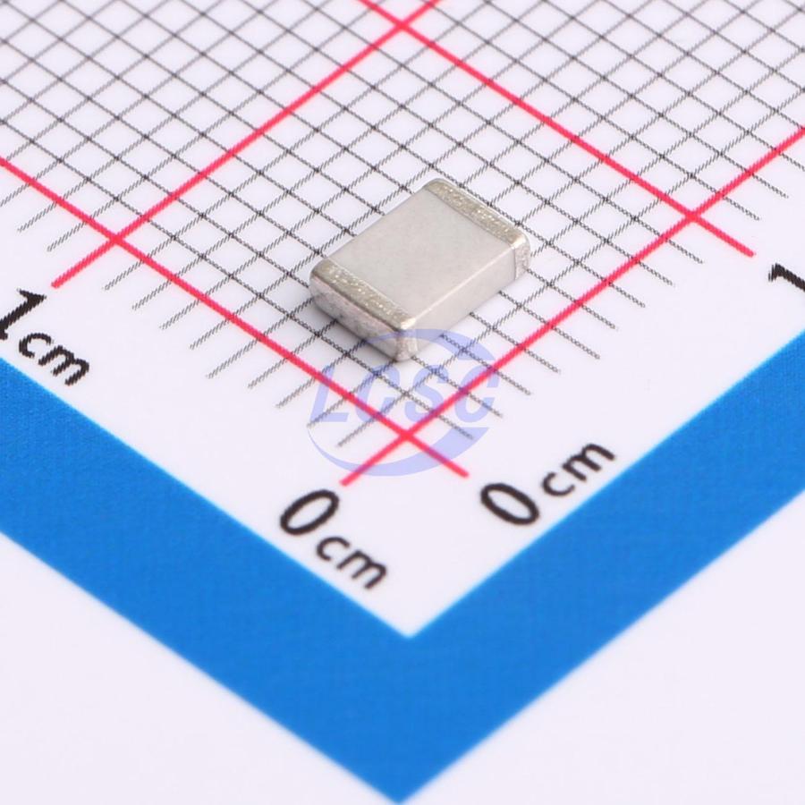 Yageo CC1812JKNPODBN271